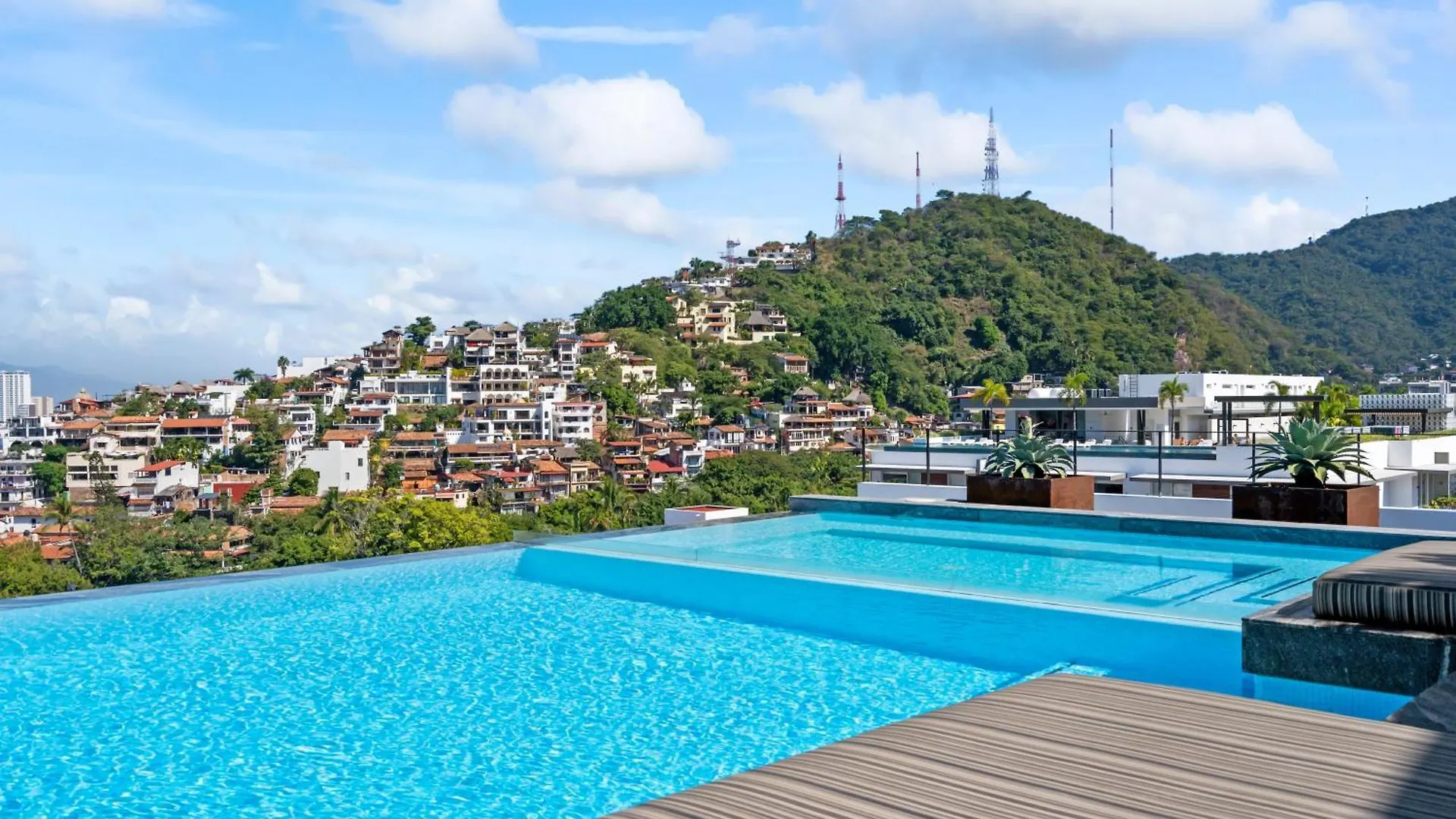 公寓 2B Modern Romantica Luxury Condo 巴亞爾塔港